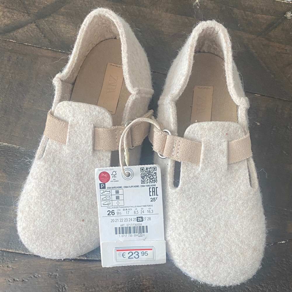 Zara Kids Cream Wool Shoes